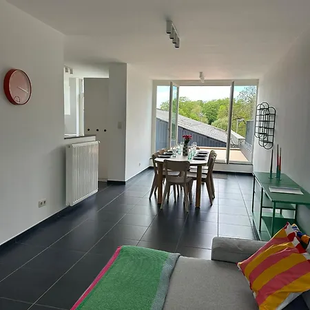 Laro Housing *